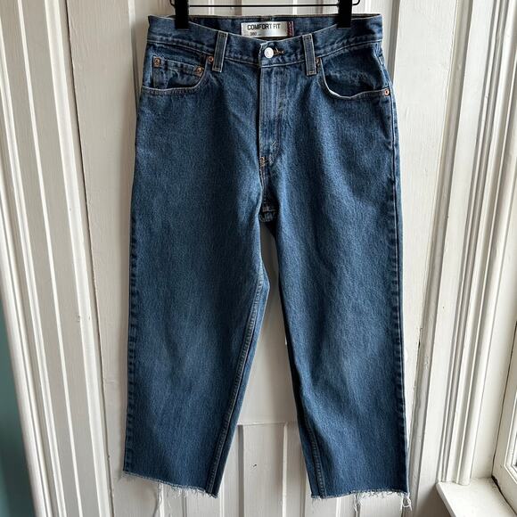 Levi’s Vintage 560 High Rise Straight Leg Raw Hem Jeans - Picture 2 of 10